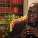 el-cardenal-sarah-llama-a-la-defensa-de