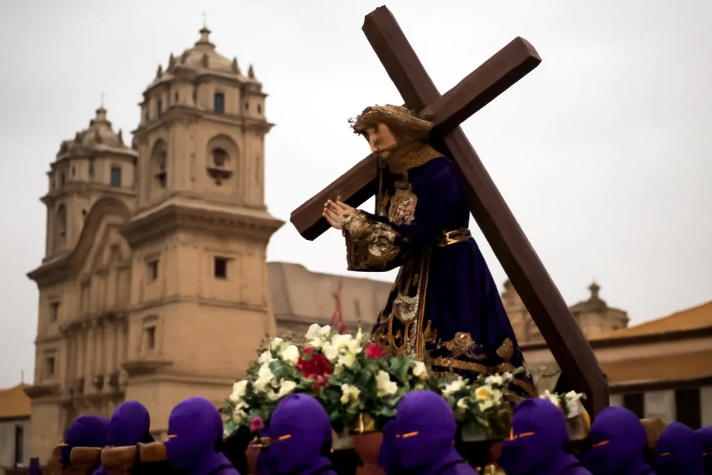 semana santa peru